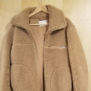 Aritzia Wilfred Free "The Teddy Jacket"